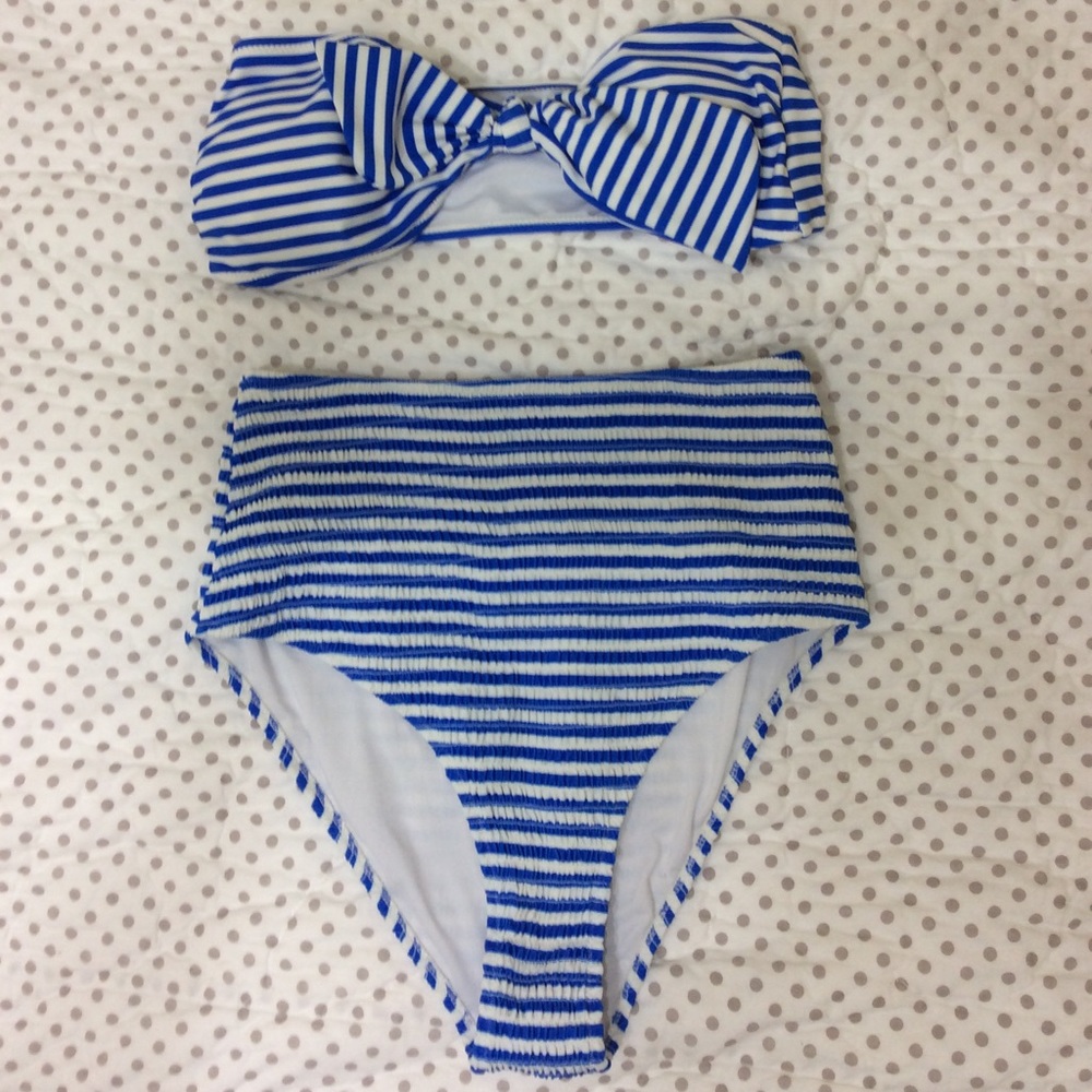 CUPSHE strapless & high waisted suit